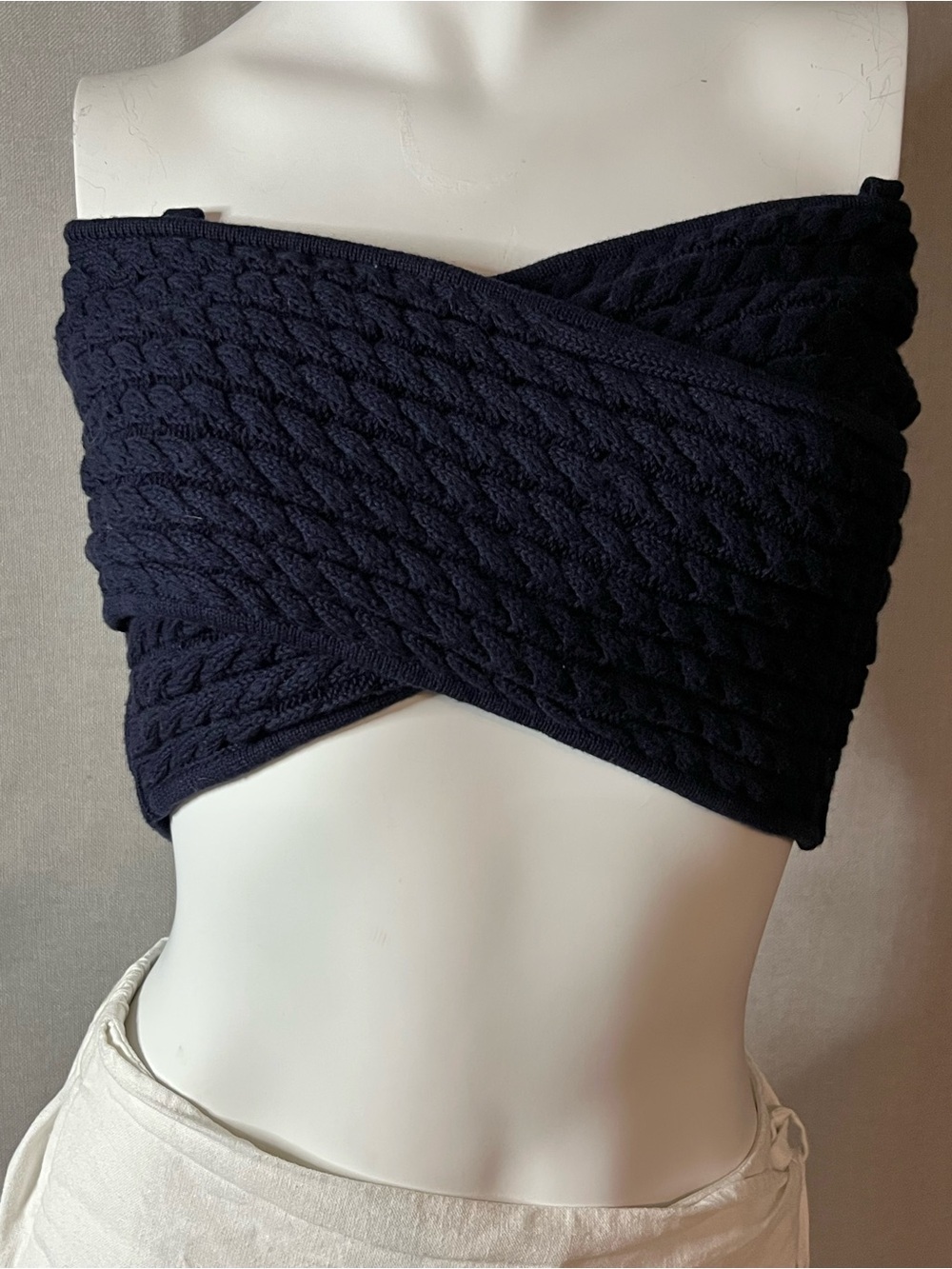AMUR Navy Strapless Twist Wool/Cotton Knit Bandeau Crop Top L
